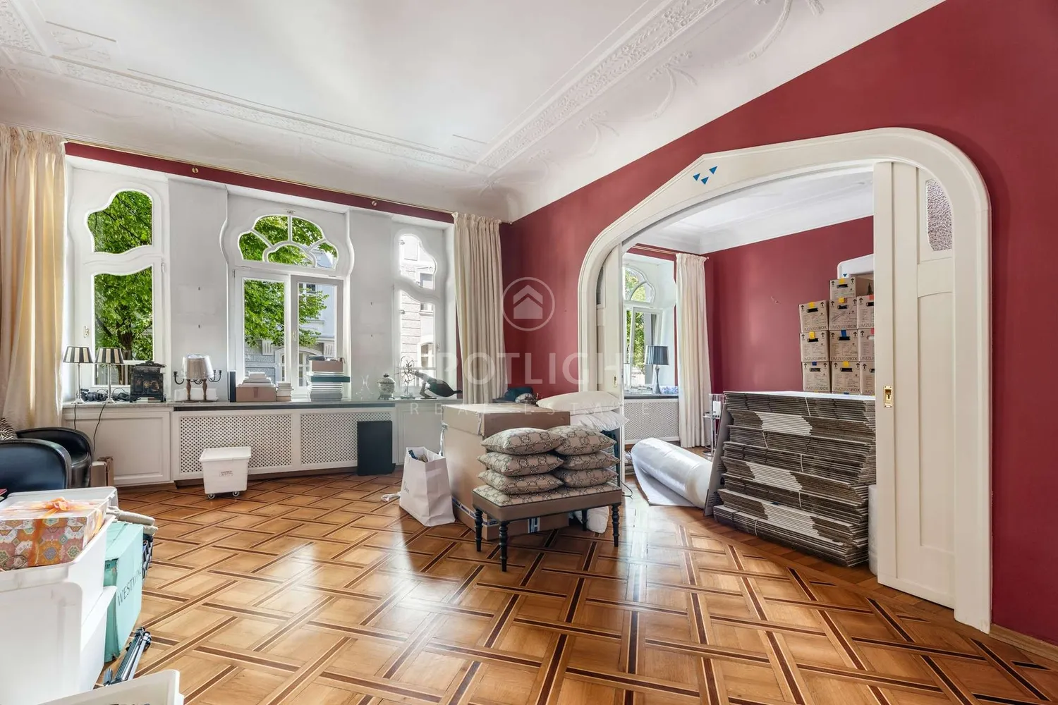 7 Zimmer Wohnung mit 233 m² in München – Bild 12