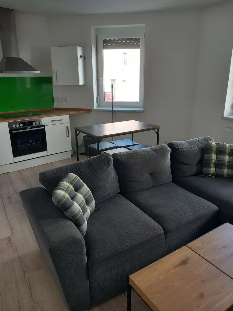 3 Zimmer Wohnung mit 57 m² in Hof – Bild 2