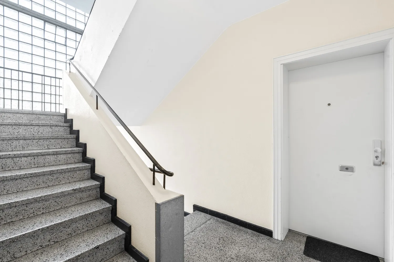 3 Zimmer Wohnung mit 80 m² in Krefeld – Bild 8