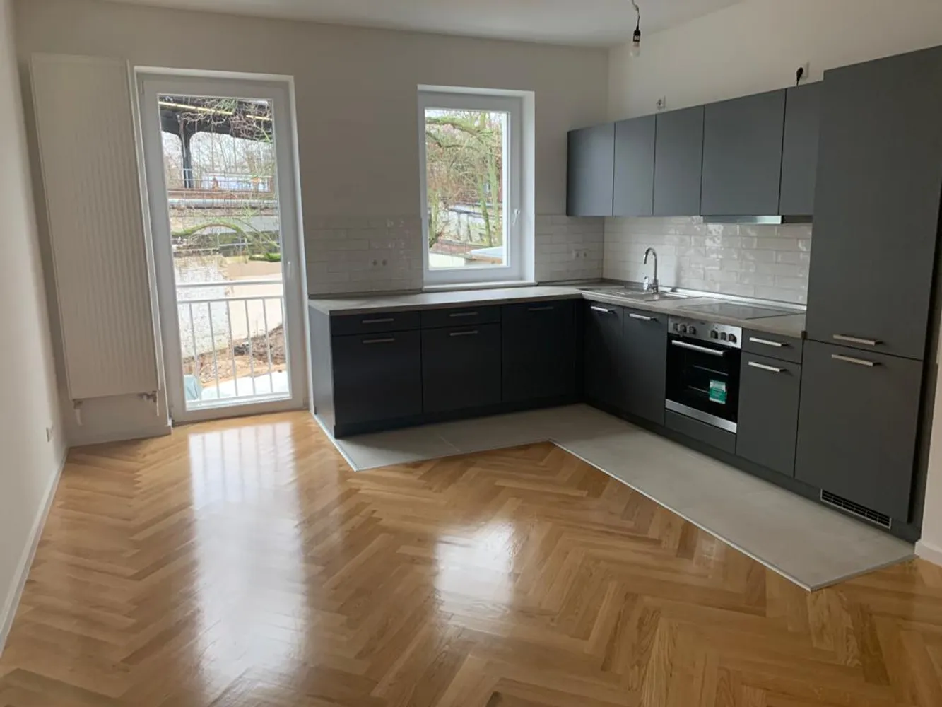 2 Zimmer Wohnung mit 70 m² in Berlin – Bild 2