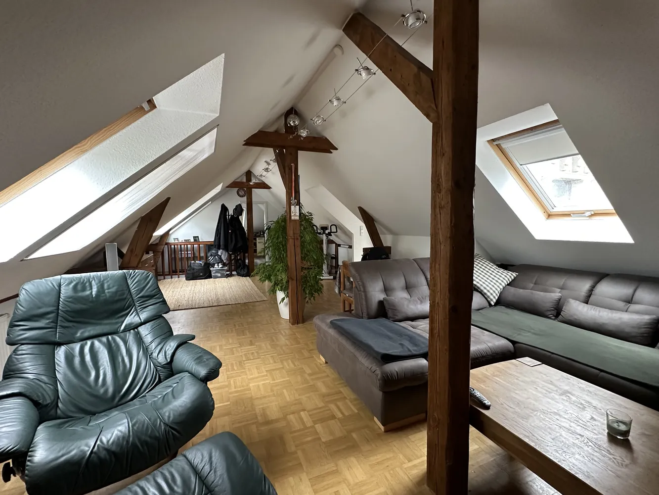 2 Zimmer Wohnung mit 64 m² in Dresden – Bild 1