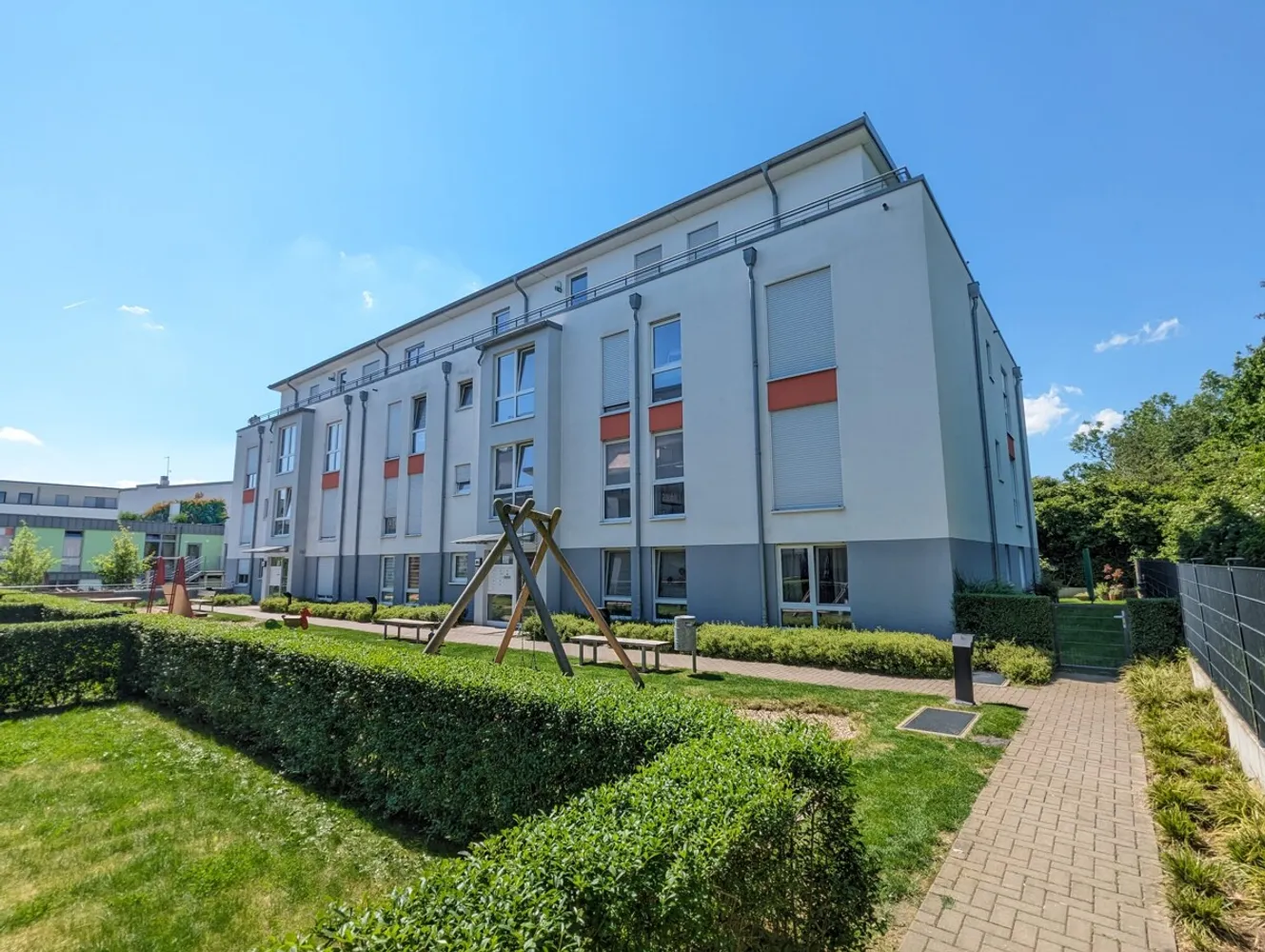 3 Zimmer Wohnung mit 92 m² in Bergisch Gladbach – Bild 1