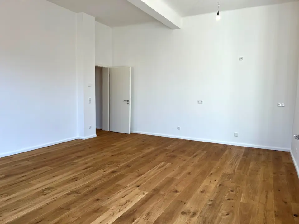 3 Zimmer Wohnung mit 85 m² in Berlin – Bild 2