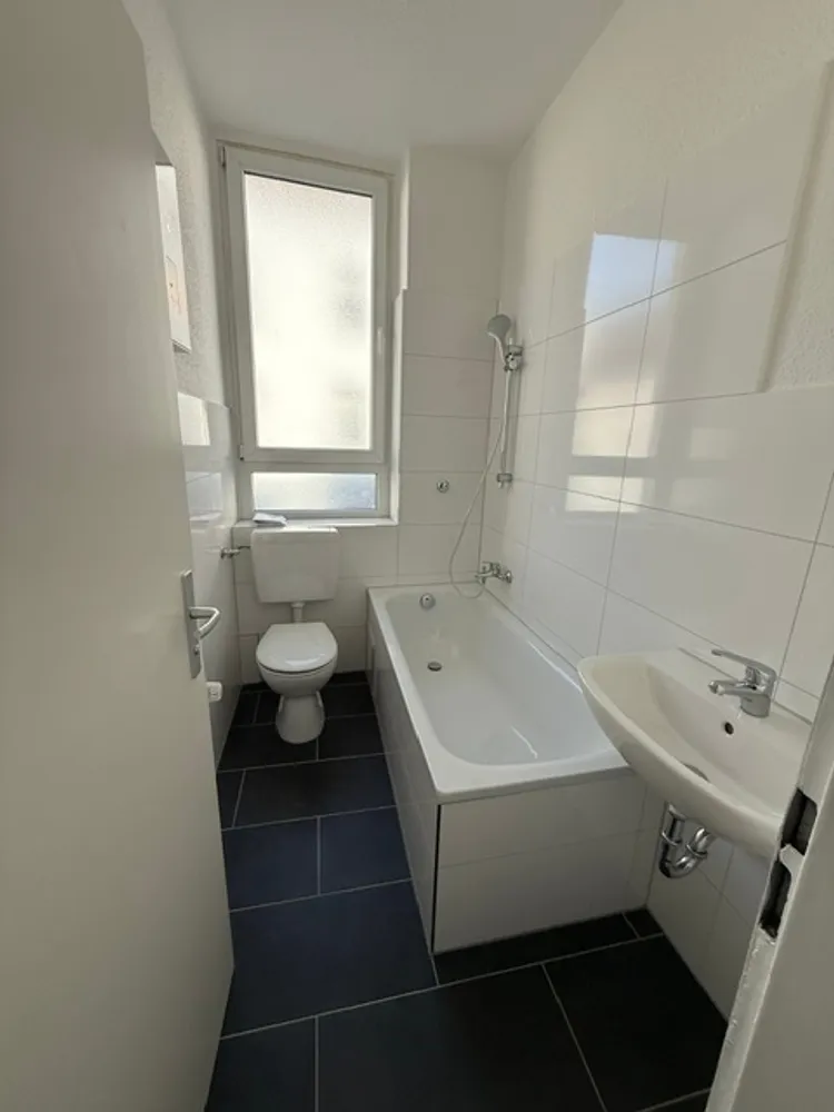 1 Zimmer Wohnung mit 32 m² in Duisburg – Bild 2