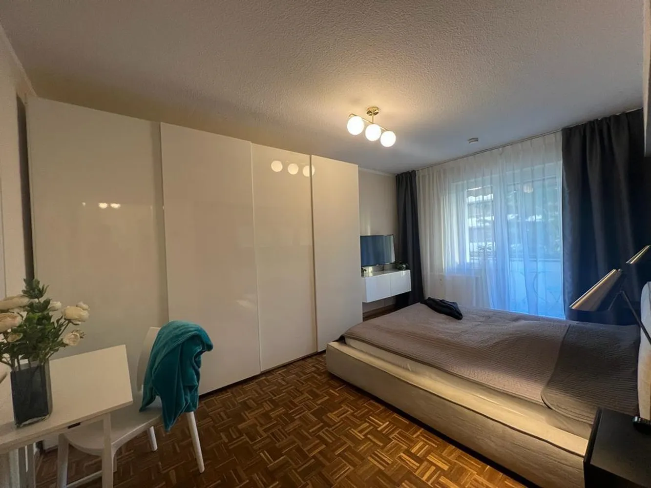 2 Zimmer Wohnung mit 77 m² in Düsseldorf – Bild 12