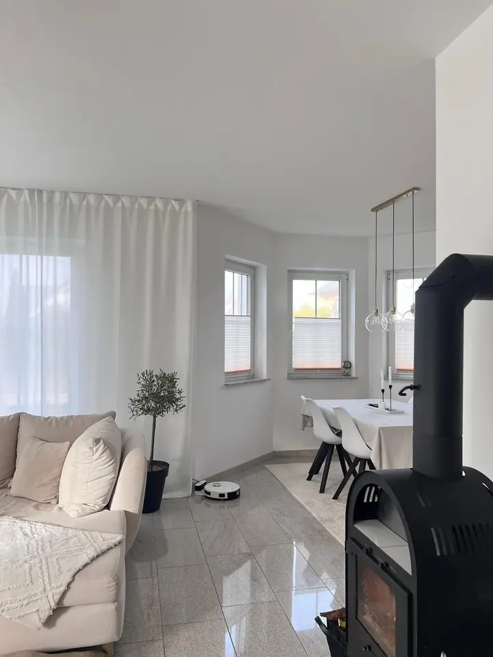 5 Zimmer Wohnung mit 136 m² in Donauwörth – Bild 3
