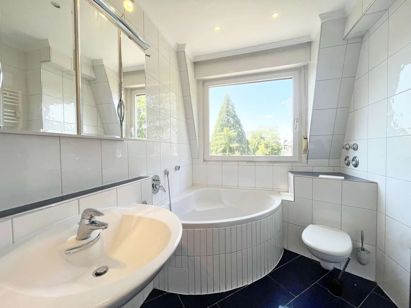 3 Zimmer Wohnung mit 95 m² in Baden-Baden – Bild 7
