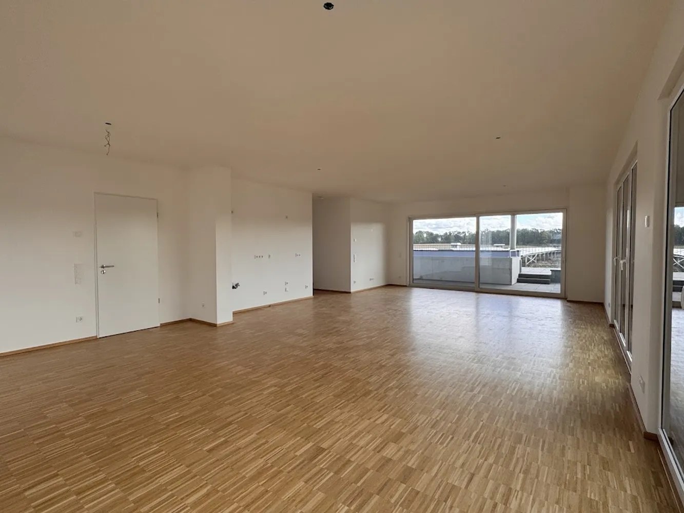 2 Zimmer Wohnung mit 131 m² in Aachen – Bild 7