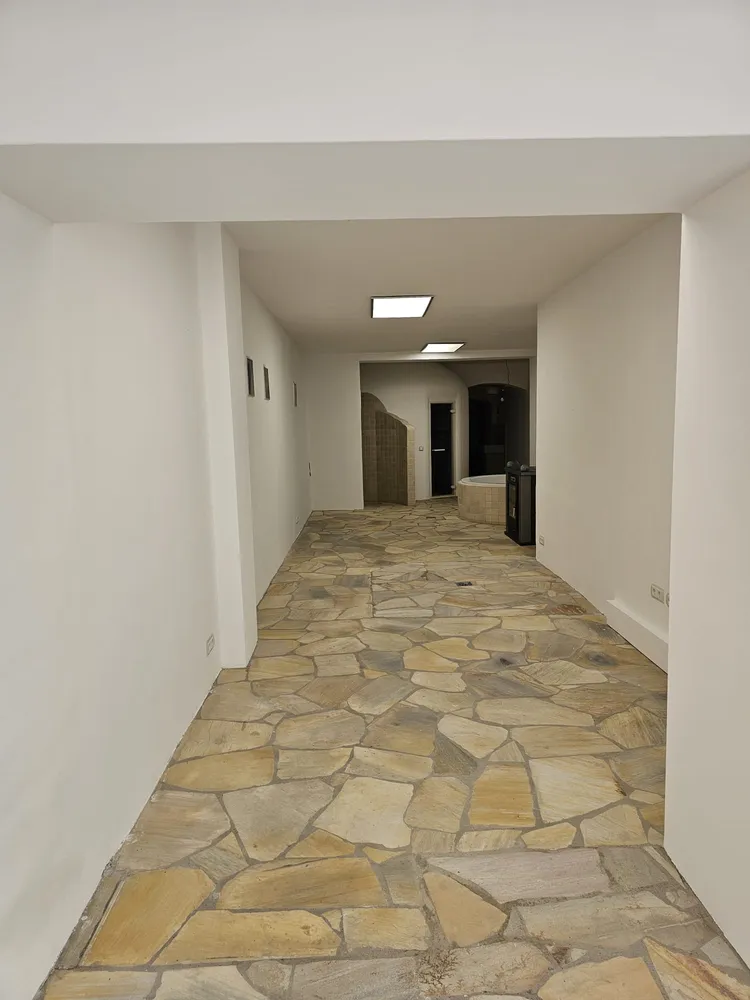 2 Zimmer Wohnung mit 108 m² in Wiesbaden – Bild 11