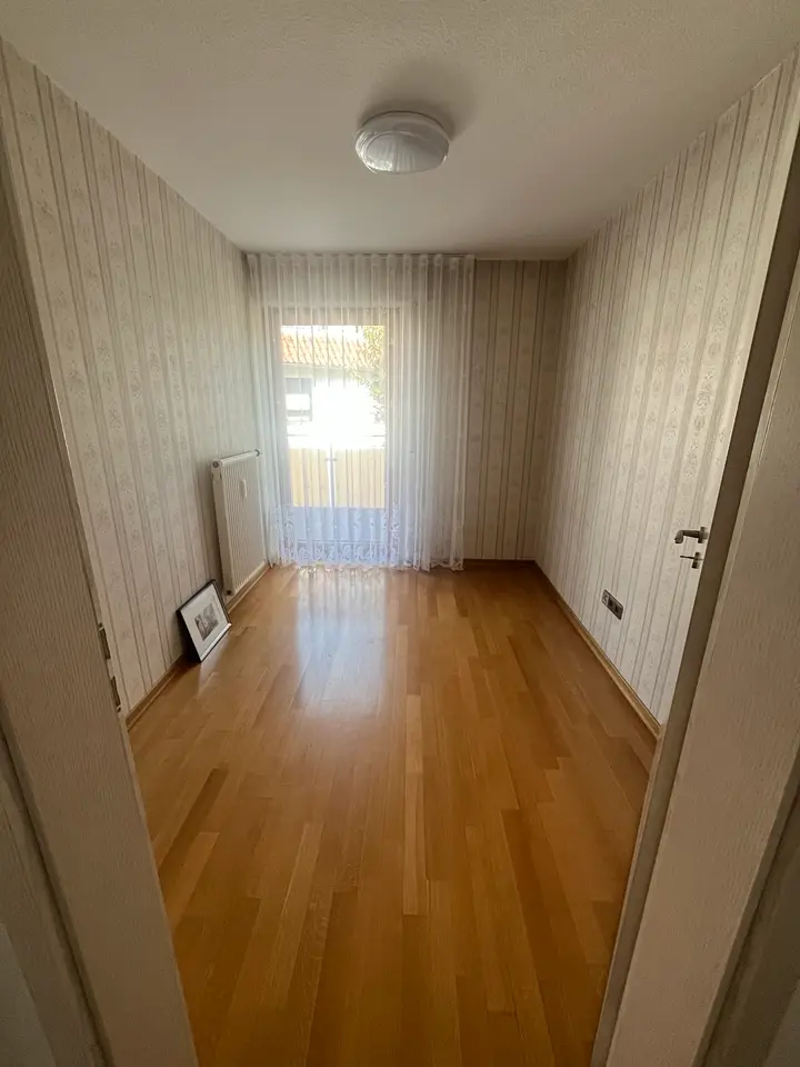 6 Zimmer Wohnung mit 180 m² in Stuttgart – Bild 6