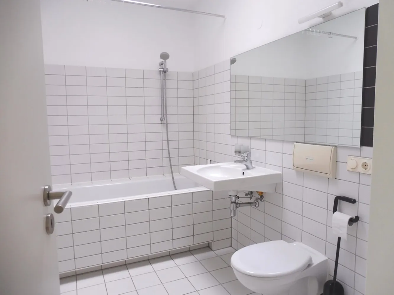 2 Zimmer Wohnung mit 76 m² in Berlin – Bild 5