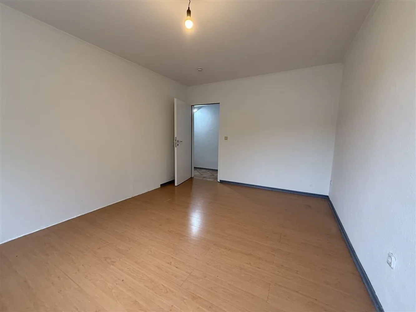 4 Zimmer Wohnung mit 136 m² in Hamburg – Bild 5