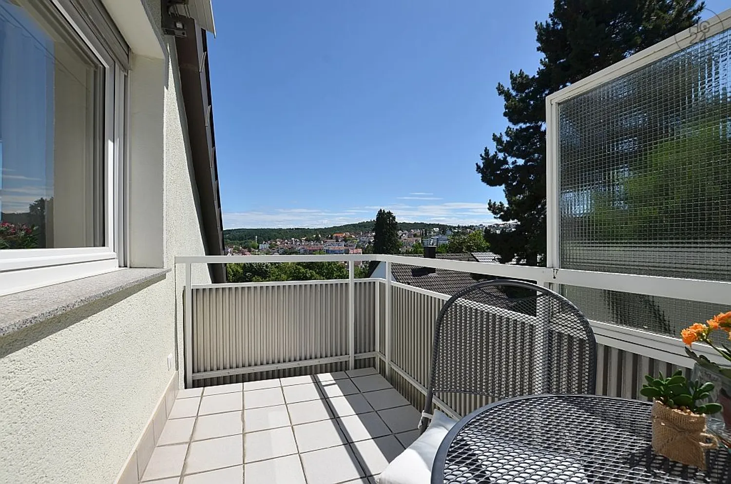 2 Zimmer Wohnung mit 45 m² in Stuttgart – Bild 3