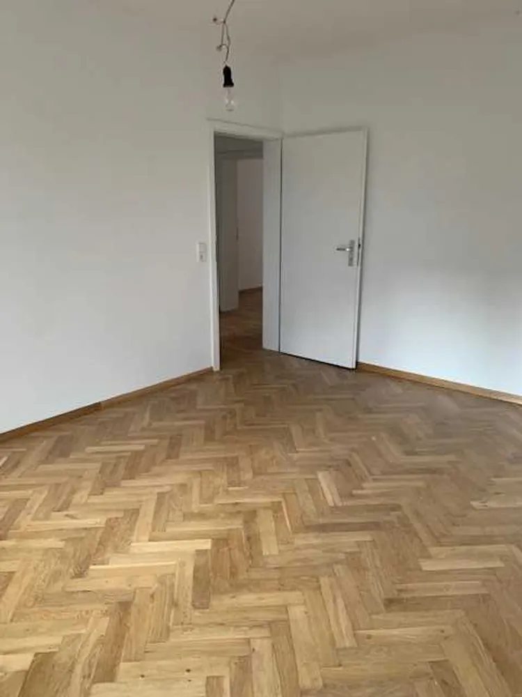 3 Zimmer Wohnung mit 72 m² in Stuttgart – Bild 4