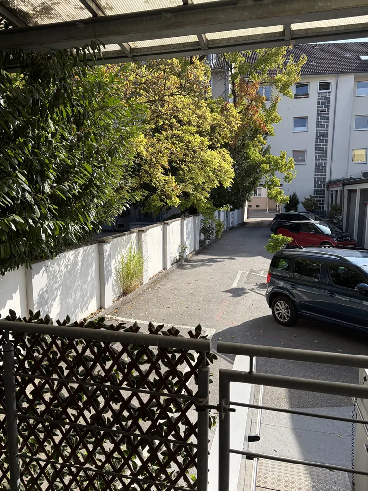 2 Zimmer Wohnung mit 130 m² in Essen – Bild 6