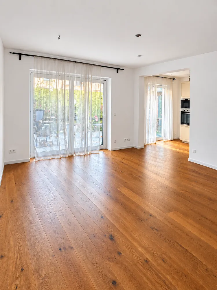 4 Zimmer Wohnung mit 105 m² in Berlin – Bild 1