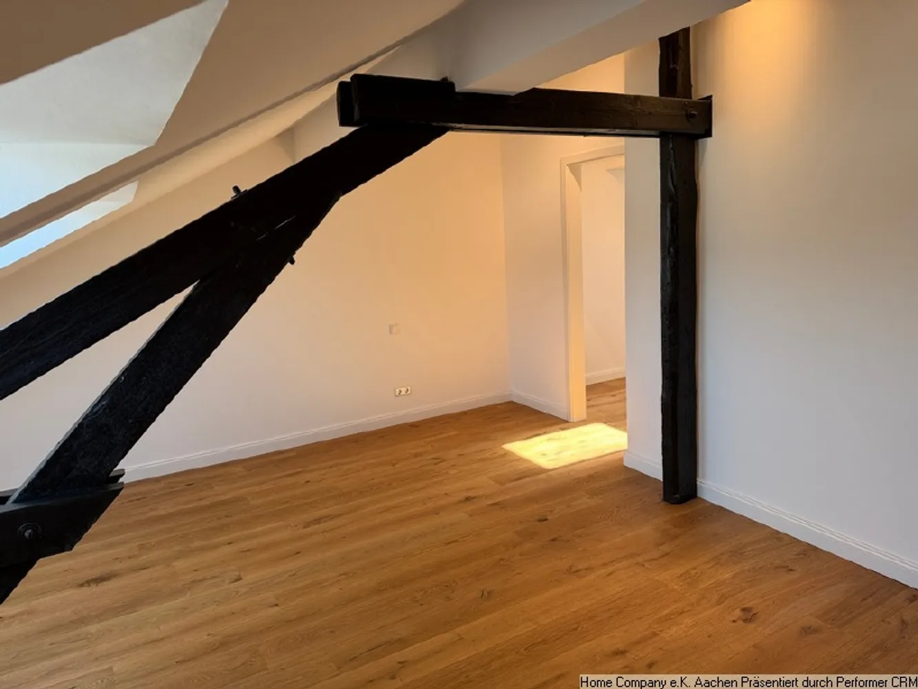 4 Zimmer Wohnung mit 95 m² in Aachen – Bild 5