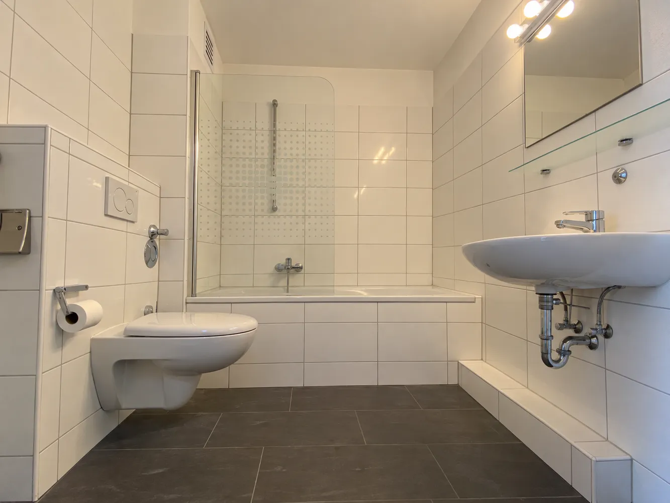1 Zimmer Wohnung mit 50 m² in Erkrath – Bild 1