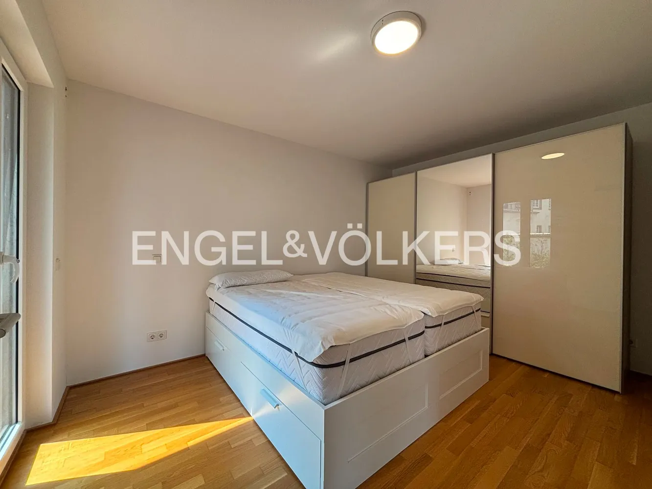 2 Zimmer Wohnung mit 70 m² in Frankfurt am Main – Bild 3