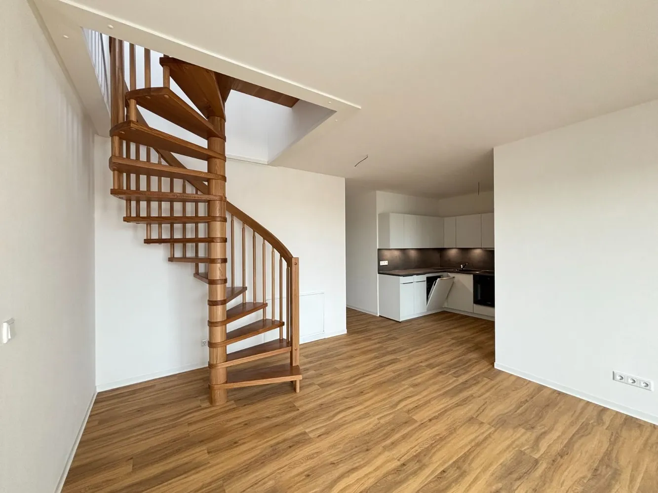 4 Zimmer Wohnung mit 96 m² in Dresden – Bild 6