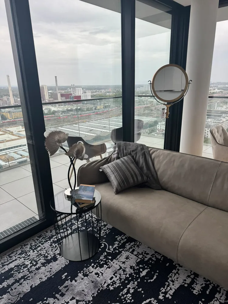 2 Zimmer Wohnung mit 63 m² in Frankfurt am Main – Bild 6