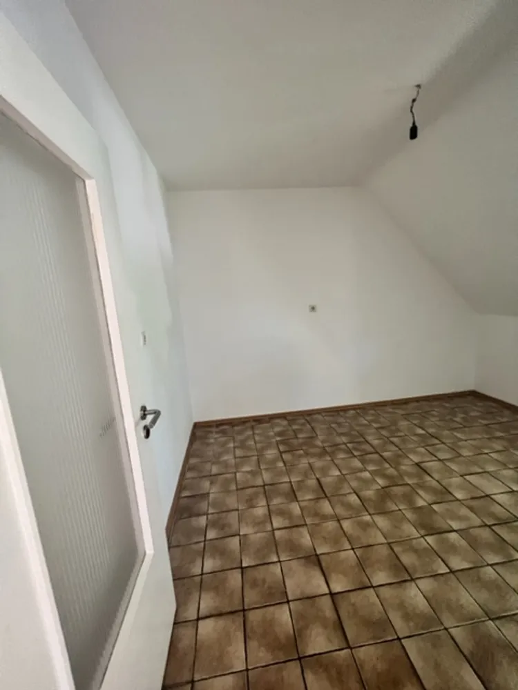 3 Zimmer Wohnung mit 75 m² in Essen – Bild 9
