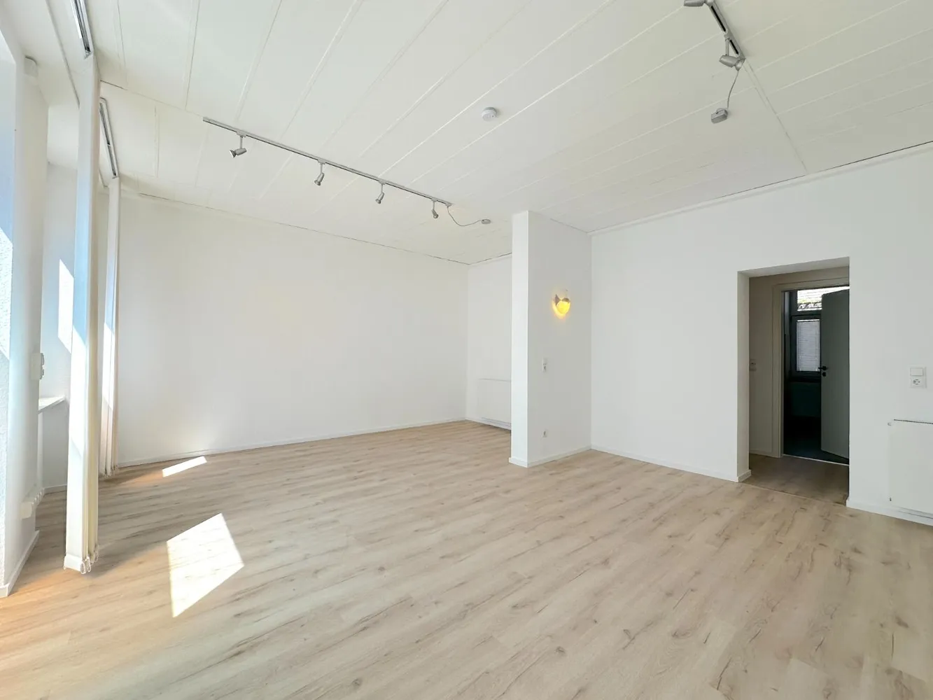 2 Zimmer Wohnung mit 55 m² in Mannheim – Bild 2