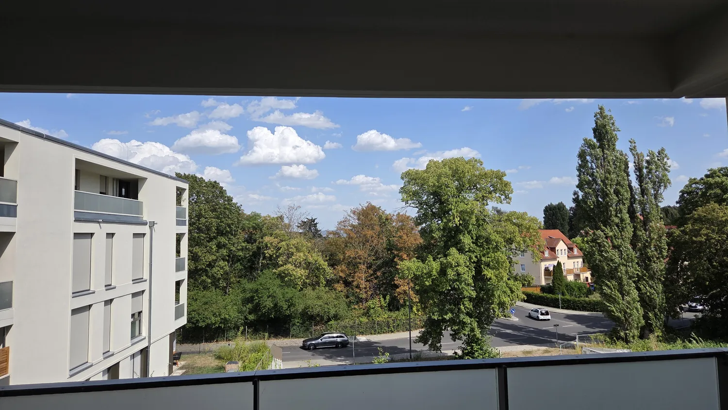 2 Zimmer Wohnung mit 63 m² in Dresden – Bild 2