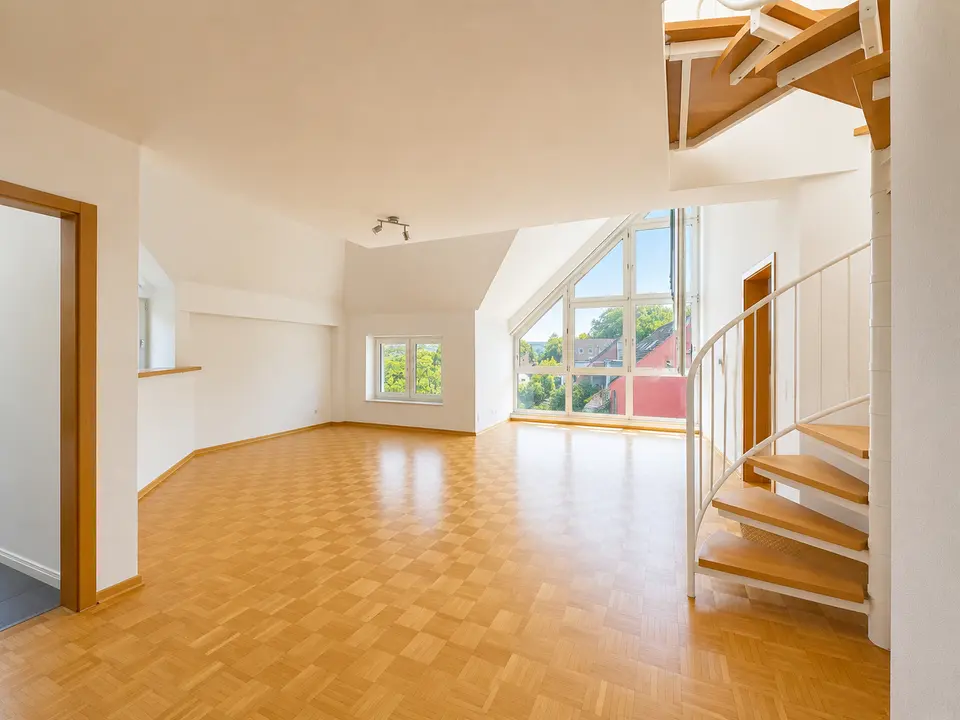 3 Zimmer Wohnung mit 128 m² in Essen – Bild 2