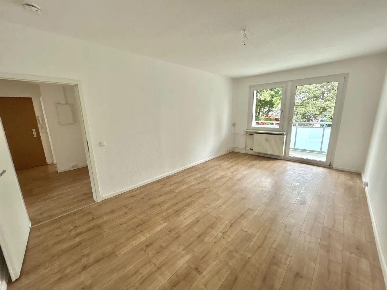 4 Zimmer Wohnung mit 74 m² in Magdeburg – Bild 2