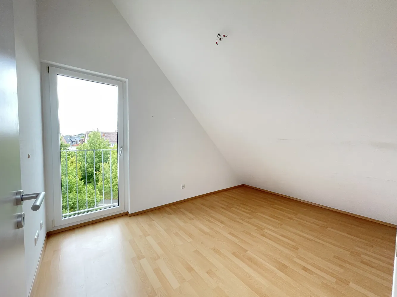 3 Zimmer Wohnung mit 83 m² in Stuttgart – Bild 9