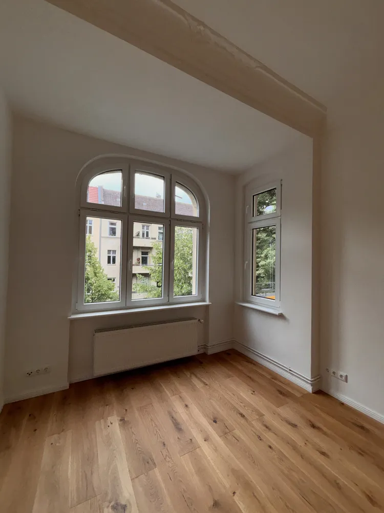 4 Zimmer Wohnung mit 114 m² in Berlin – Bild 2