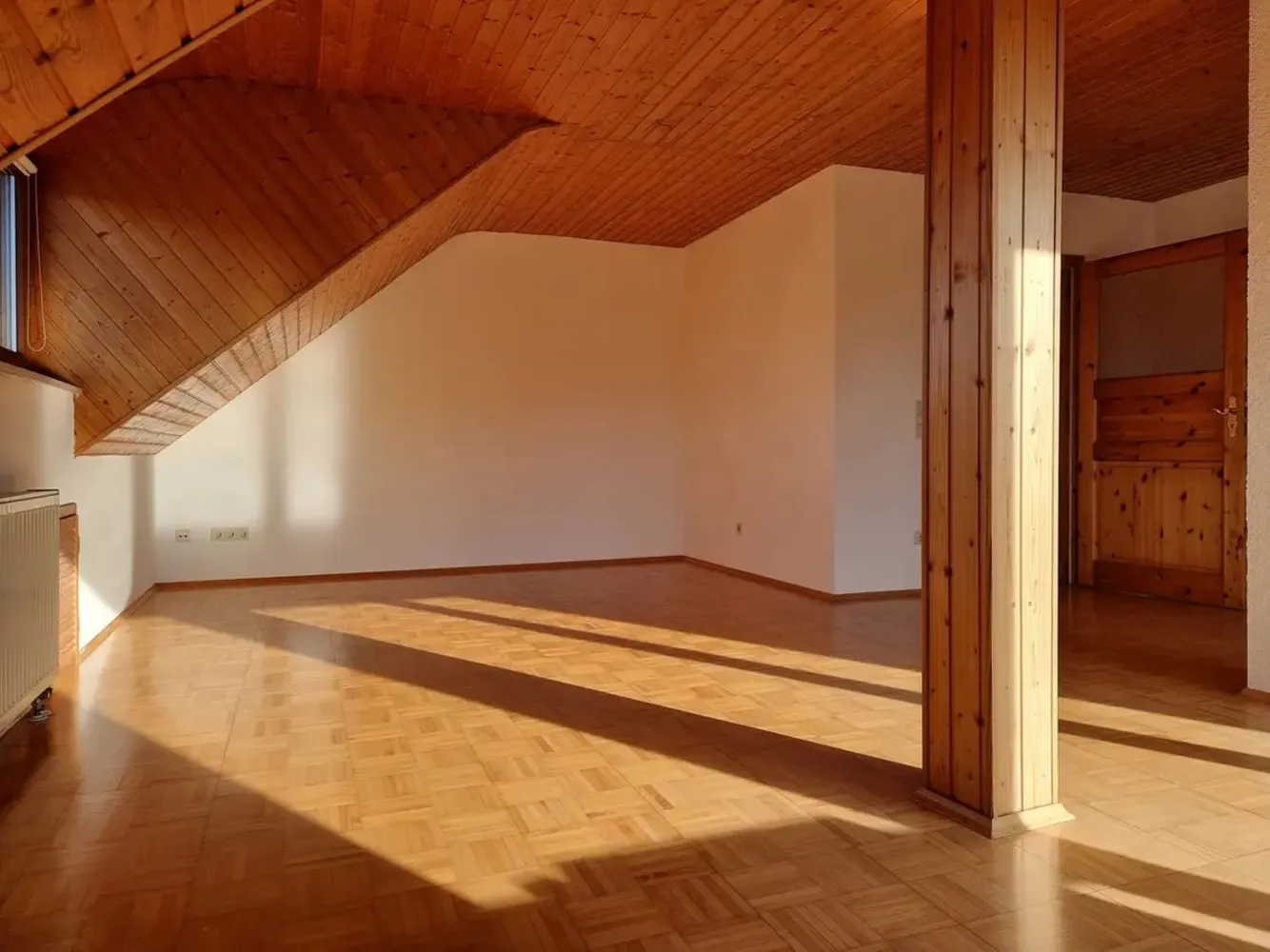 4 Zimmer Wohnung mit 100 m² in Karlsruhe – Bild 7