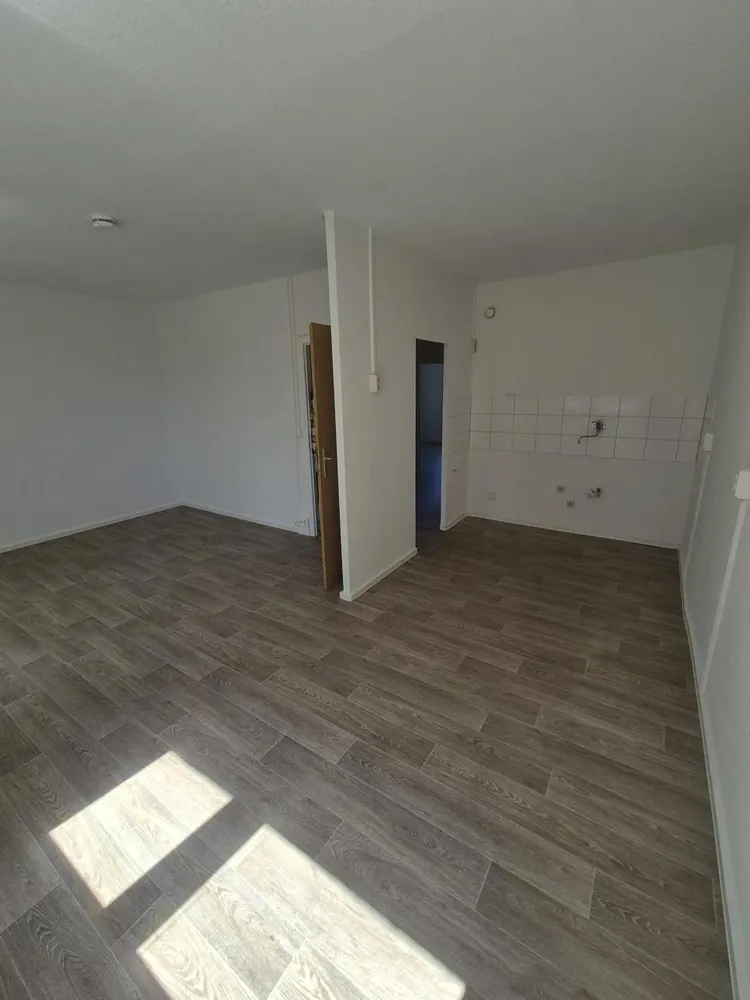 3 Zimmer Wohnung mit 57 m² in Halle (Saale) – Bild 6