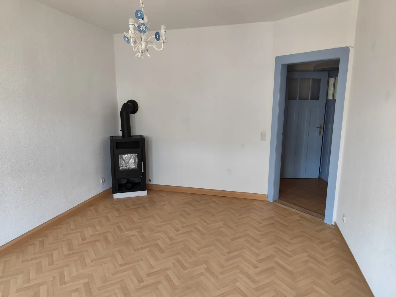 3 Zimmer Wohnung mit 77 m² in Crimmitschau – Bild 2