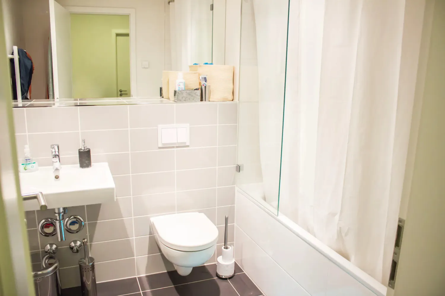Shared room with 14 m² in Berlin – Photo 5