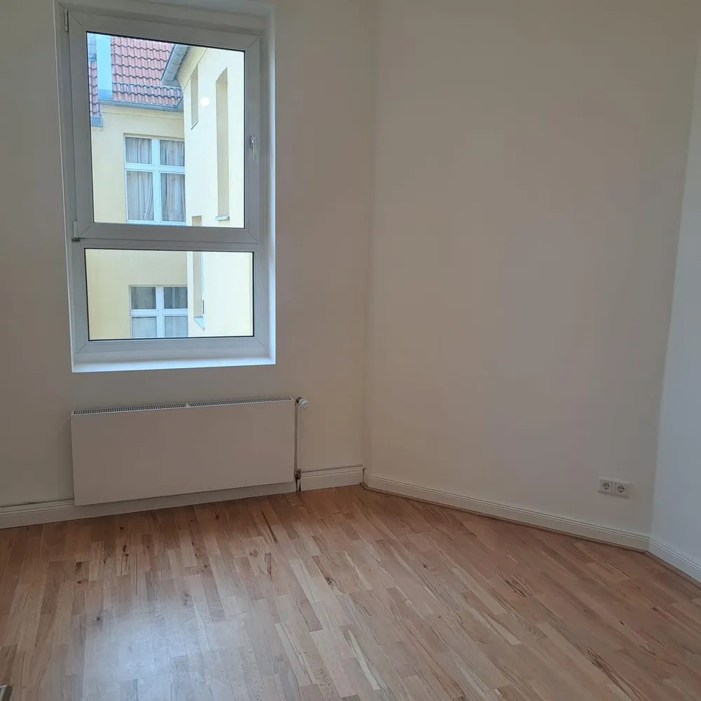 4 Zimmer Wohnung mit 141 m² in Berlin – Bild 4