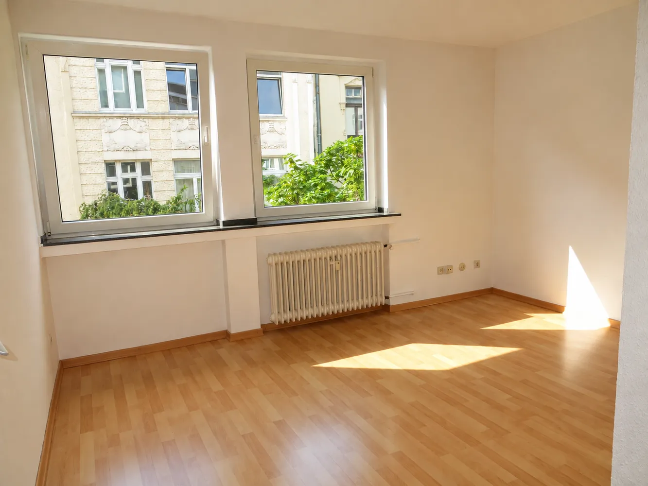 1 room apartment with 21 m² in Cologne – Photo 3