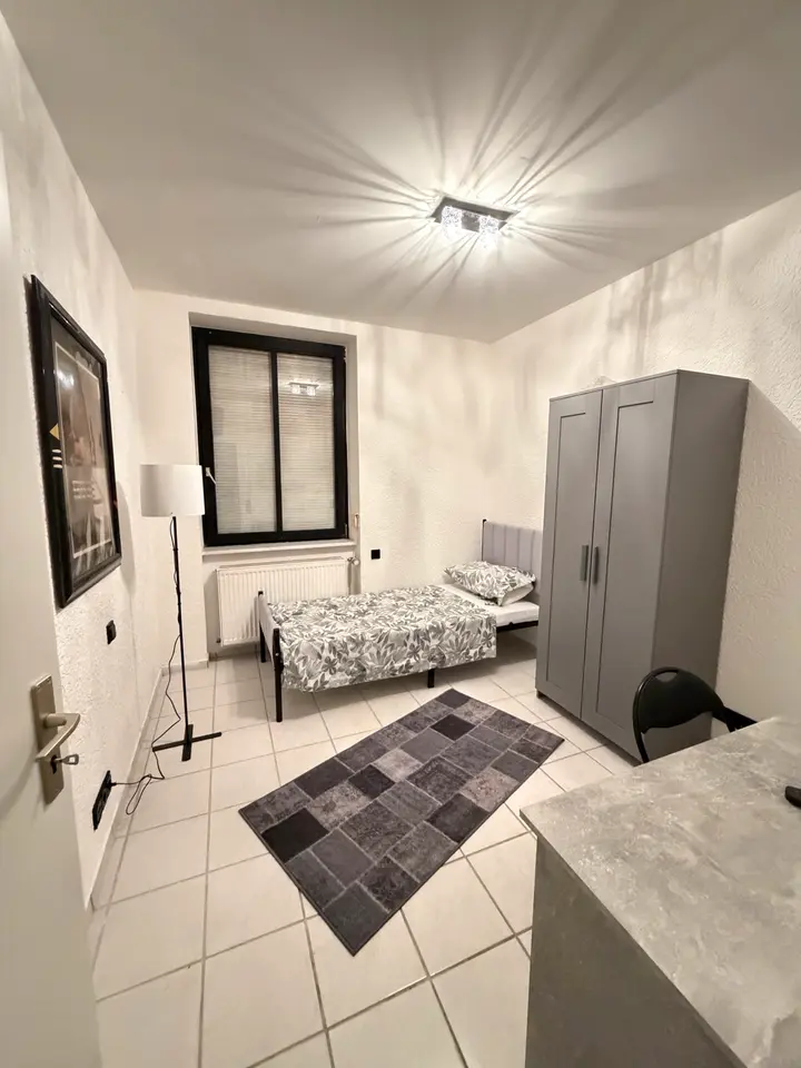 2 Zimmer Wohnung mit 15 m² in Saarbrücken – Bild 1