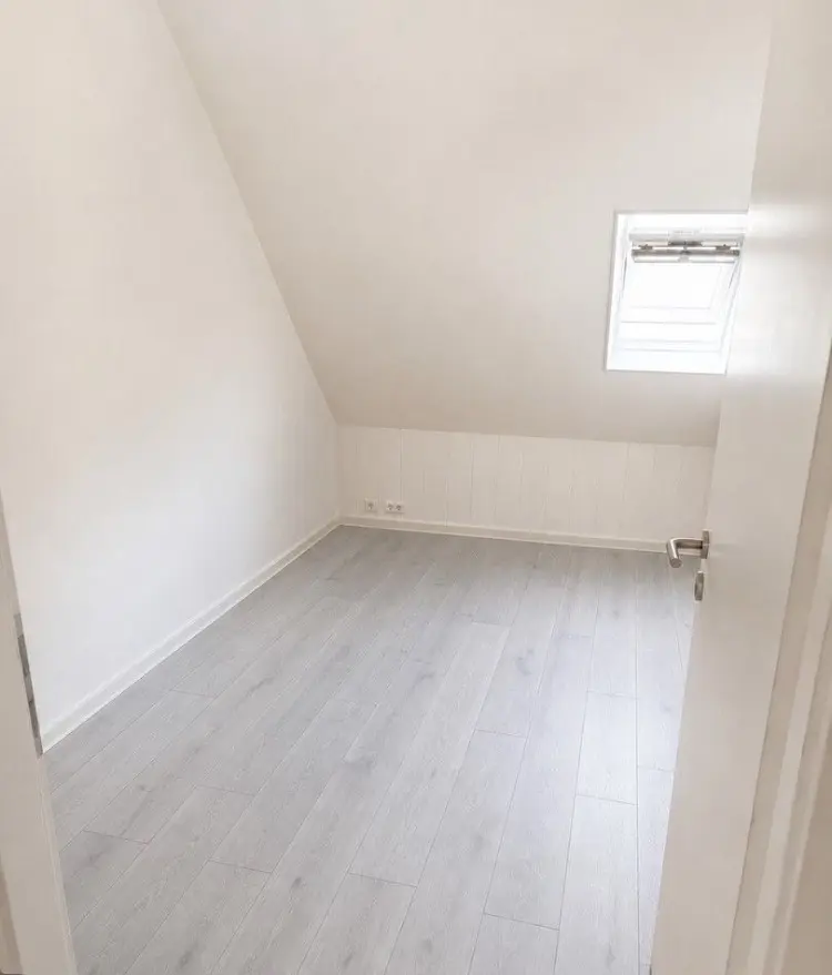4 Zimmer Wohnung mit 126 m² in Pulheim – Bild 10