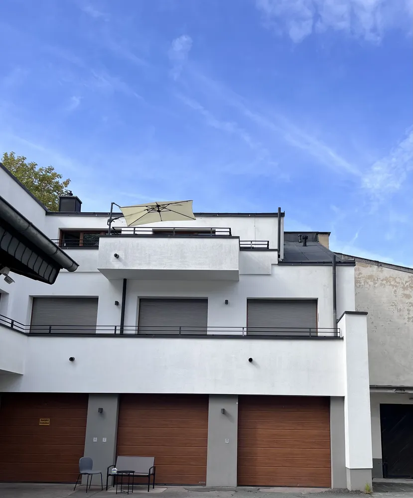 3 room apartment with 110 m² in Frankfurt am Main – Photo 1
