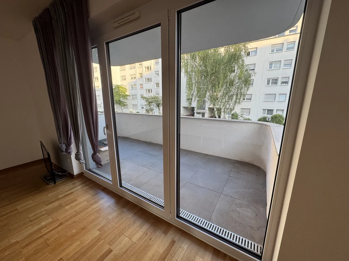 2 Zimmer Wohnung mit 74 m² in Frankfurt am Main – Bild 6
