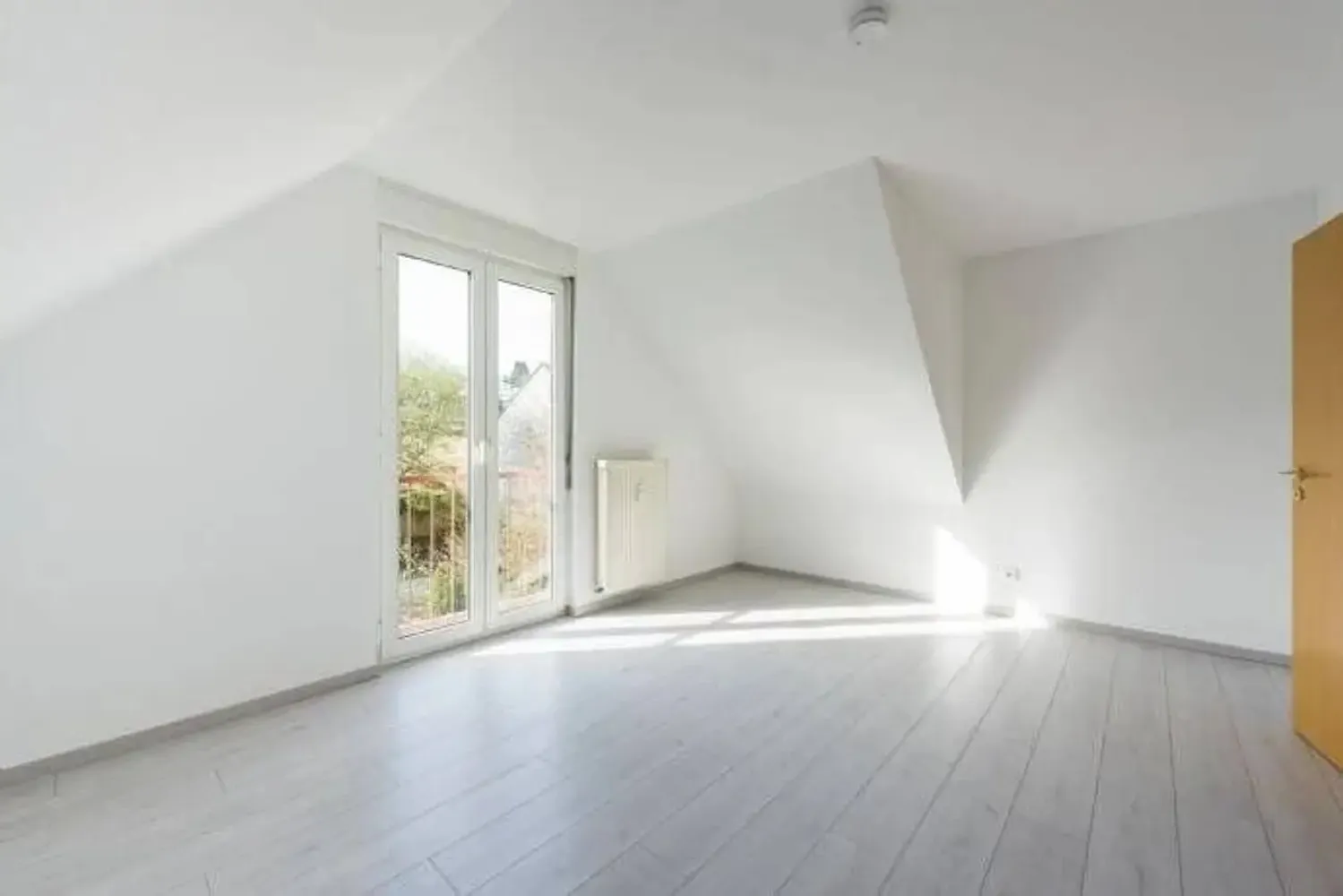 4 Zimmer Wohnung mit 129 m² in Wuppertal – Bild 4