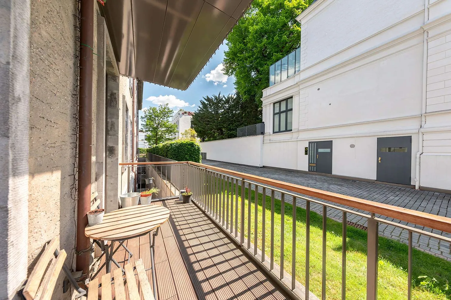 2 Zimmer Wohnung mit 105 m² in Hamburg – Bild 6