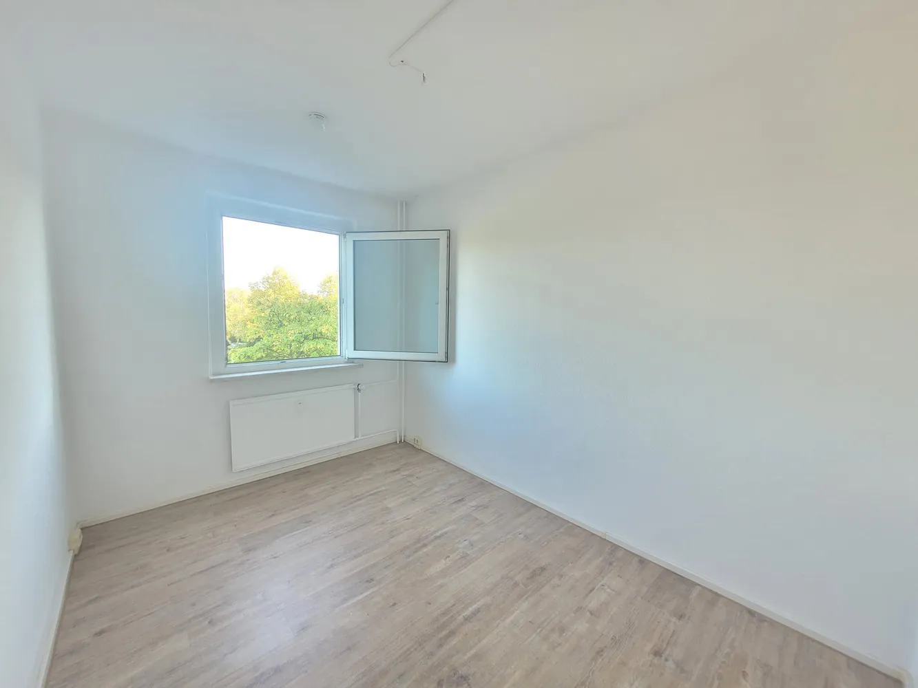 3 Zimmer Wohnung mit 55 m² in Halle (Saale) – Bild 9