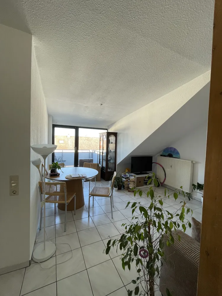 2 Zimmer Wohnung mit 53 m² in Mannheim – Bild 2
