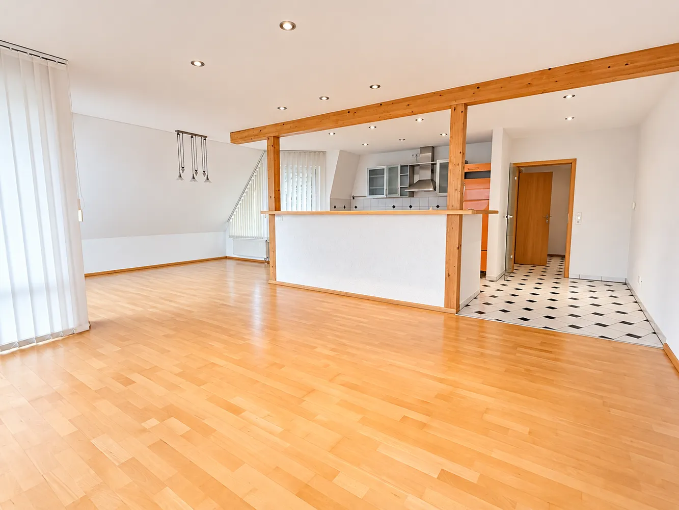 3 Zimmer Wohnung mit 93 m² in Ludwigshafen am Rhein – Bild 12