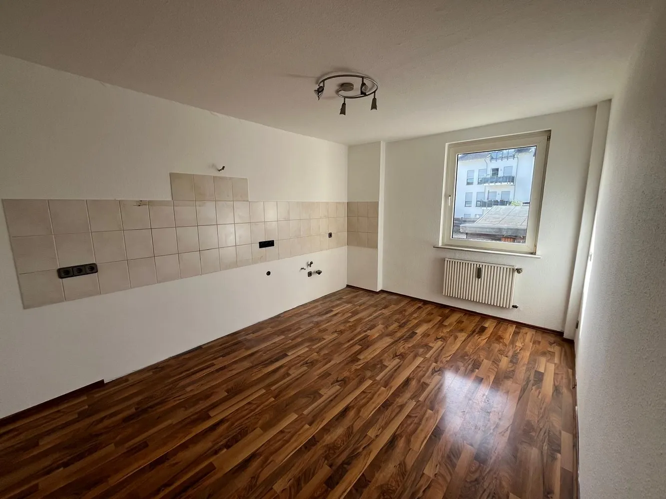 2 Zimmer Wohnung mit 60 m² in Köln – Bild 4