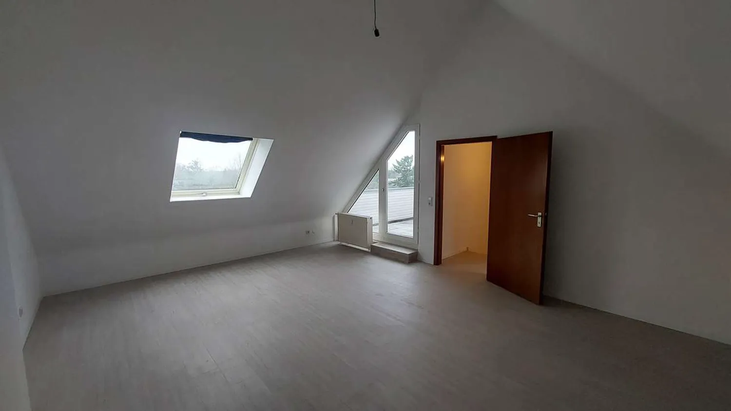 3 Zimmer Wohnung mit 114 m² in Köln – Bild 2