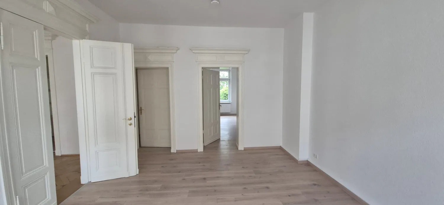 4 room apartment with 105 m² in Halle (Saale) – Photo 8
